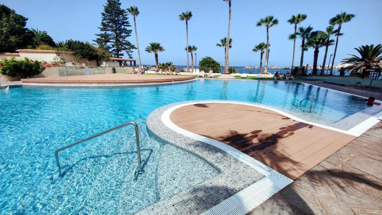 Апартаменты Costamar Getaway Арона Экстерьер фото